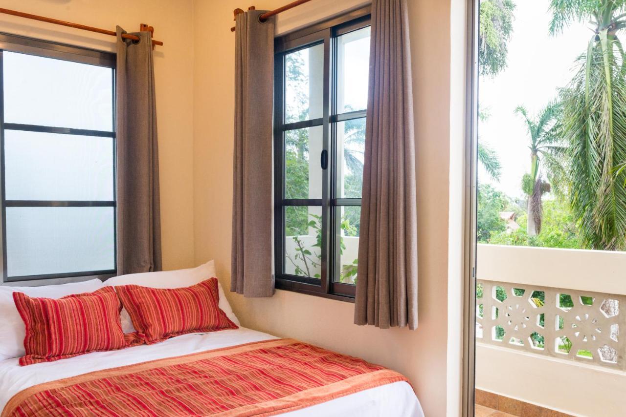 Alamos Inn Hotel Con Jacuzzi Y Piscina Cancún Zewnętrze zdjęcie