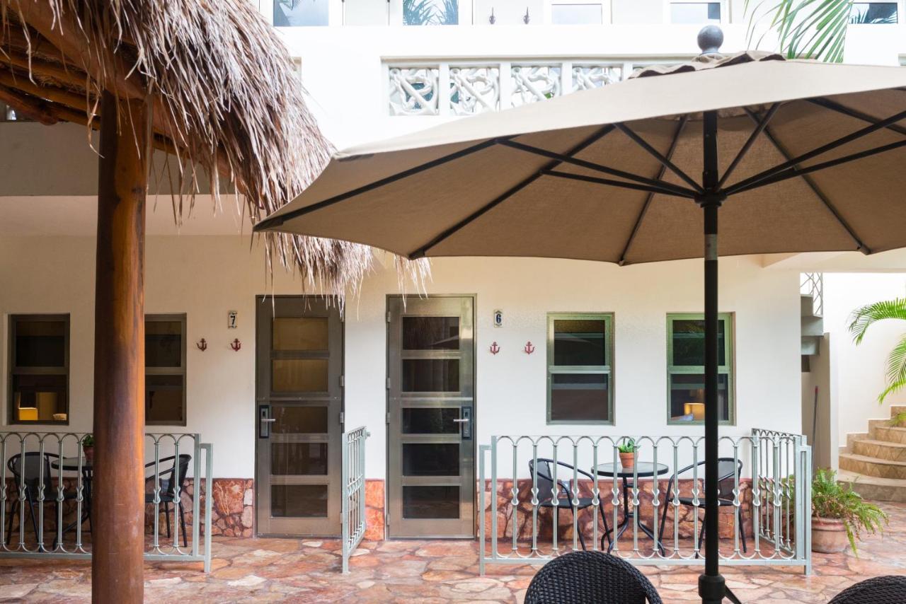 Alamos Inn Hotel Con Jacuzzi Y Piscina Cancún Zewnętrze zdjęcie